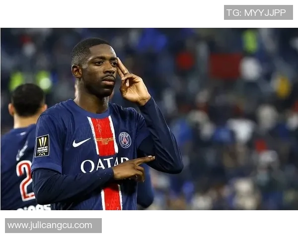 欧冠大战药厂小埃梅里称登贝莱低调内敛却展现大哥气质 巴黎誓言争夺一切荣耀